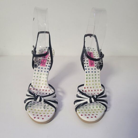 🖤 Betseyville by Betsey johnson strappy white and black heels - Picture 6 of 16